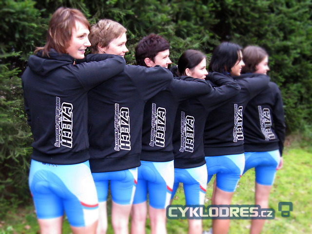 Kolektivní, teamové oblečení - CykloDres.cz